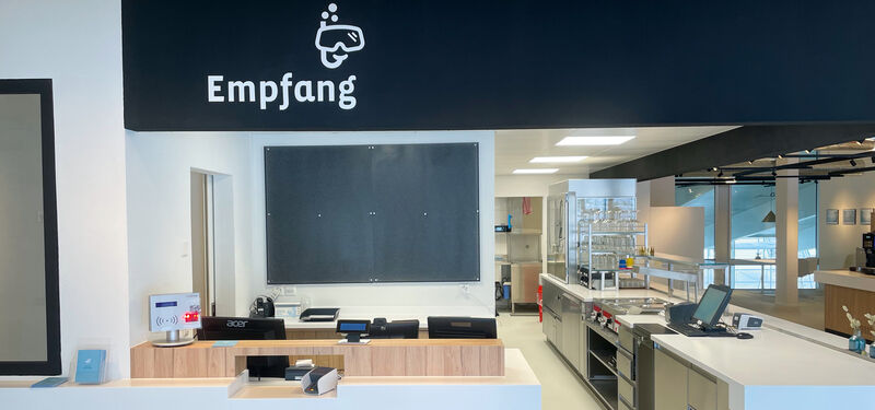 Empfang Hallenbad Reiden